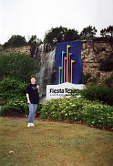 2000  - USA 70 (San Antonio - Six Flags Fiesta Texas)